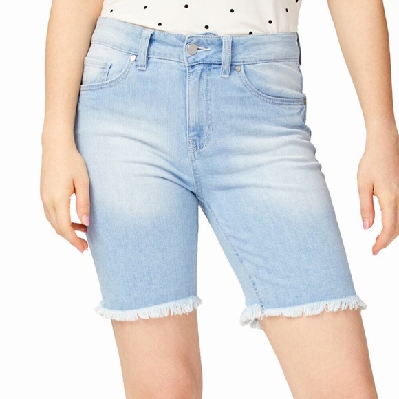Dollhousee light wash Bermuda denim frayed high rise shorts NWT 3/4 - Picture 1 of 8